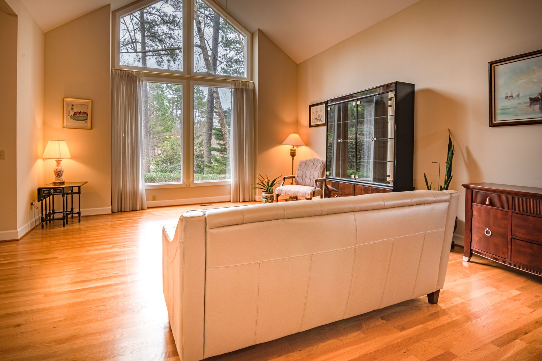 Airbnb and Short-Term Rental Turnover
